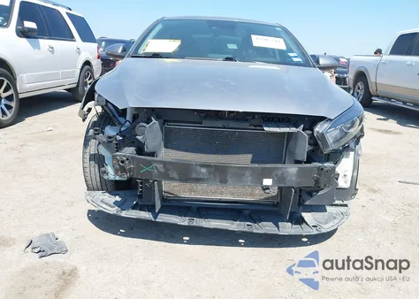 2024 Kia Forte Lxs z USA, uszkodzony, nr VIN 3KPF24AD8RE730269